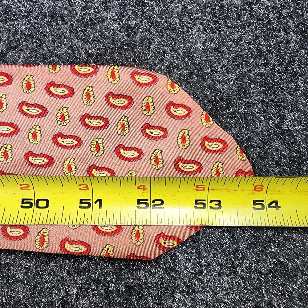 VTG‎ Brooks Brothers Makers Geometric Print Silk Pink Neck Tie